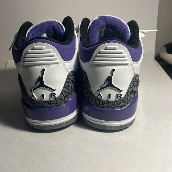 Jordan 3 iris - Picture 3 of 5
